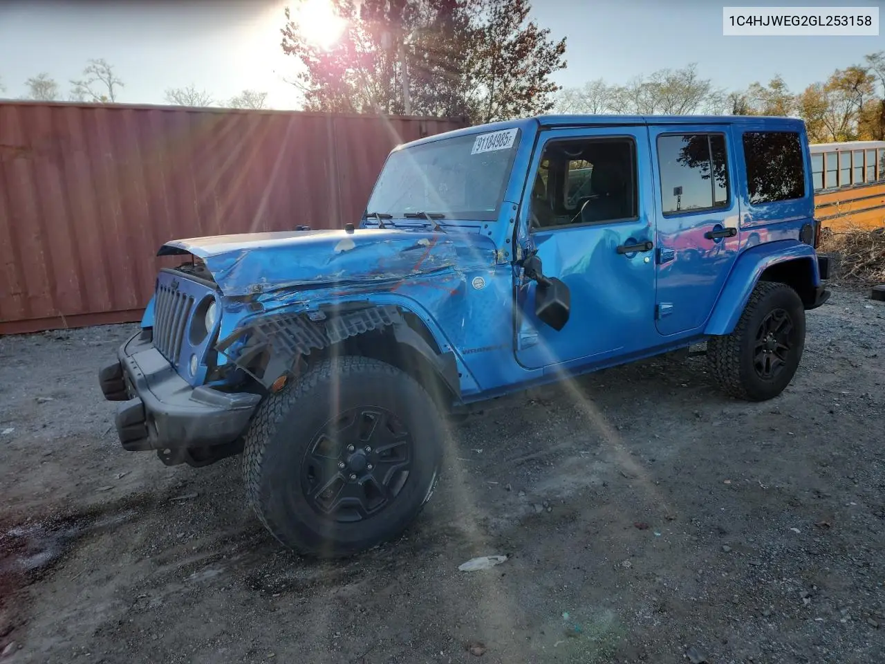 1C4HJWEG2GL253158 2016 Jeep Wrangler Unlimited Sahara