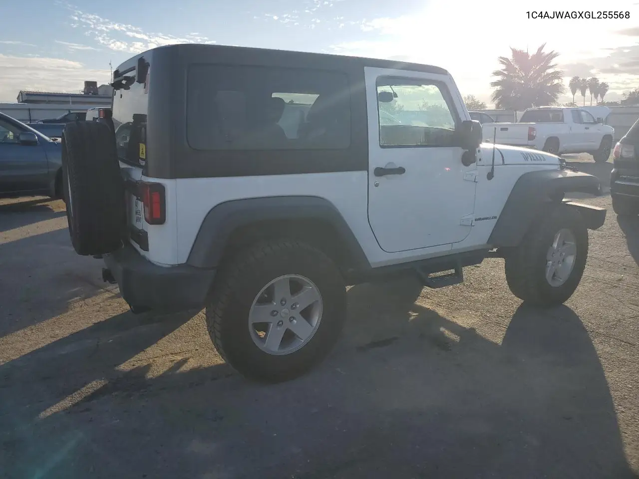 1C4AJWAGXGL255568 2016 Jeep Wrangler Sport