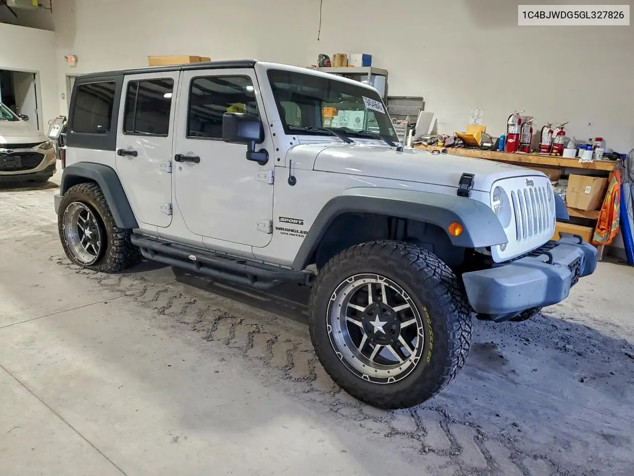 1C4BJWDG5GL327826 2016 Jeep Wrangler Unlimited Sport