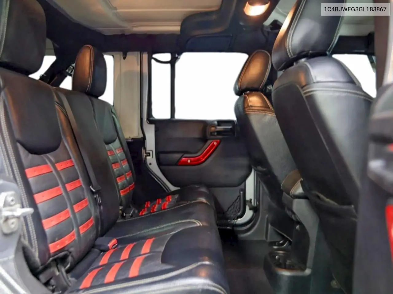 1C4BJWFG3GL183867 2016 Jeep Wrangler Unlimited Rubicon