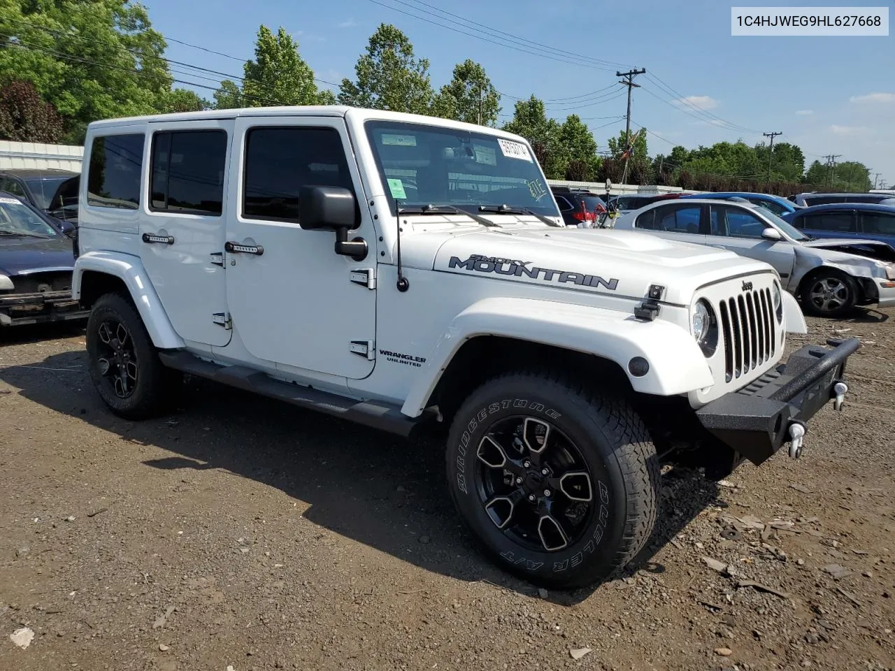 1C4HJWEG9HL627668 2017 Jeep Wrangler Unlimited Sahara