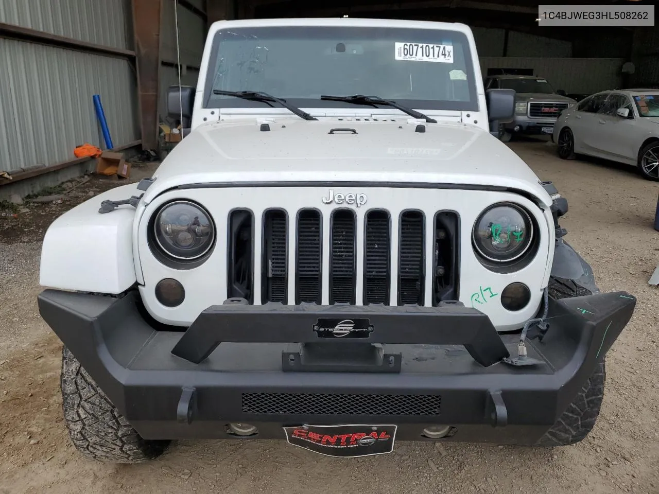 2017 Jeep Wrangler Unlimited Sahara VIN: 1C4BJWEG3HL508262 Lot: 60710174