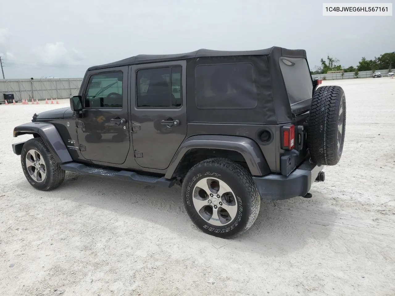 1C4BJWEG6HL567161 2017 Jeep Wrangler Unlimited Sahara