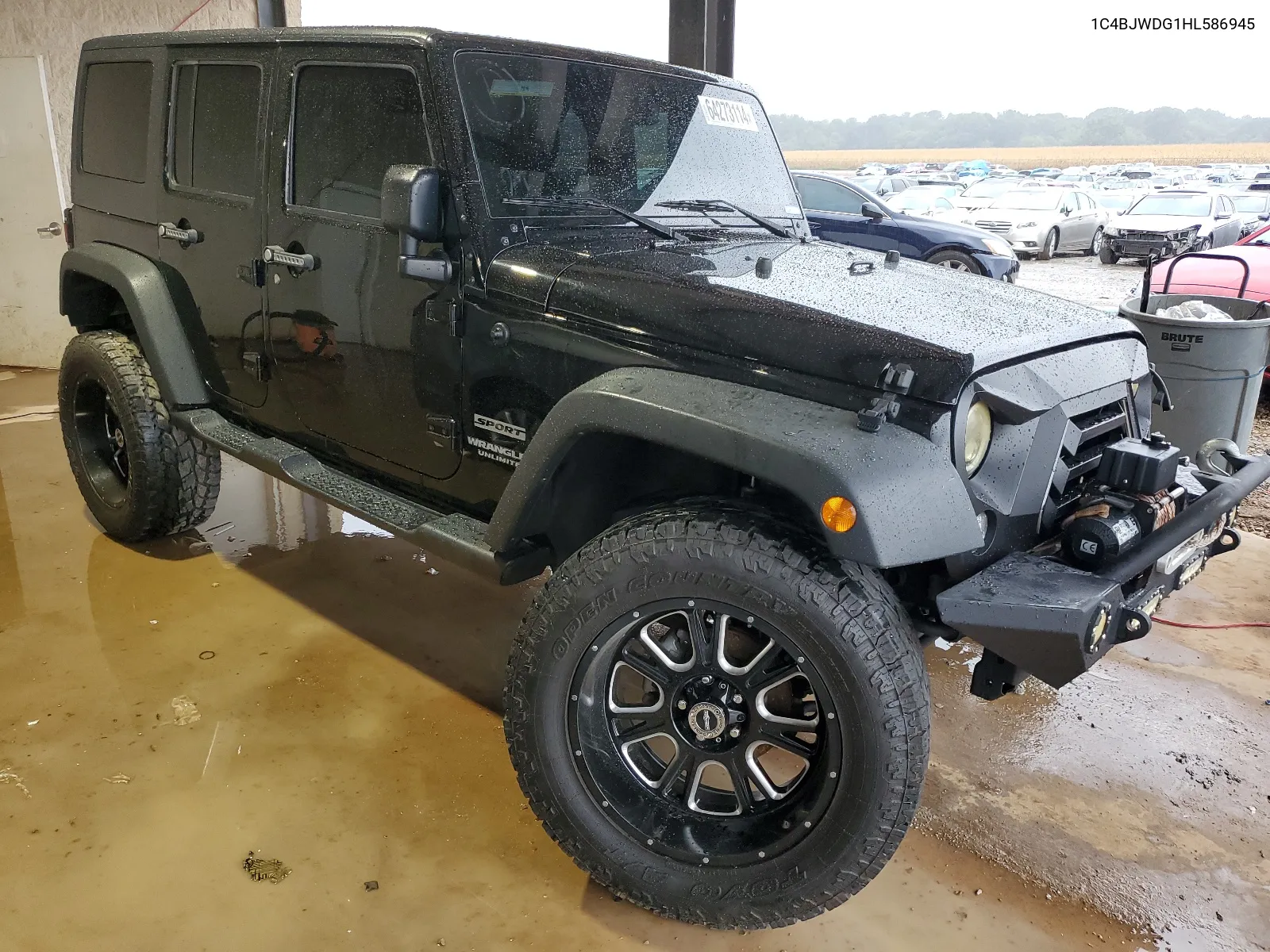 2017 Jeep Wrangler Unlimited Sport VIN: 1C4BJWDG1HL586945 Lot: 64273114