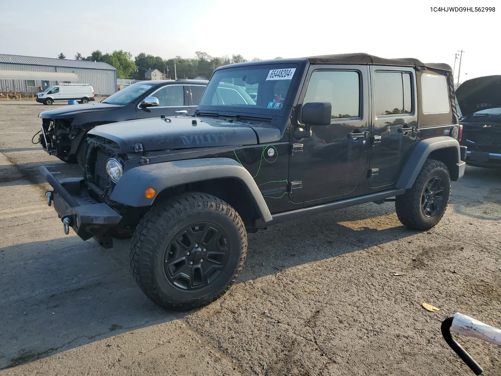 1C4HJWDG9HL562998 2017 Jeep Wrangler Unlimited Sport