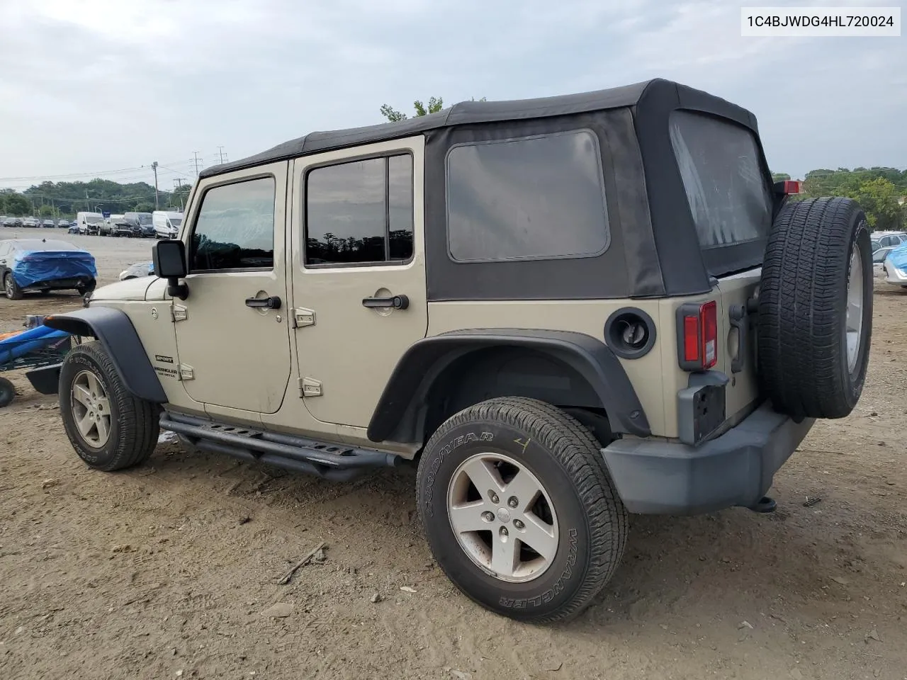 1C4BJWDG4HL720024 2017 Jeep Wrangler Unlimited Sport