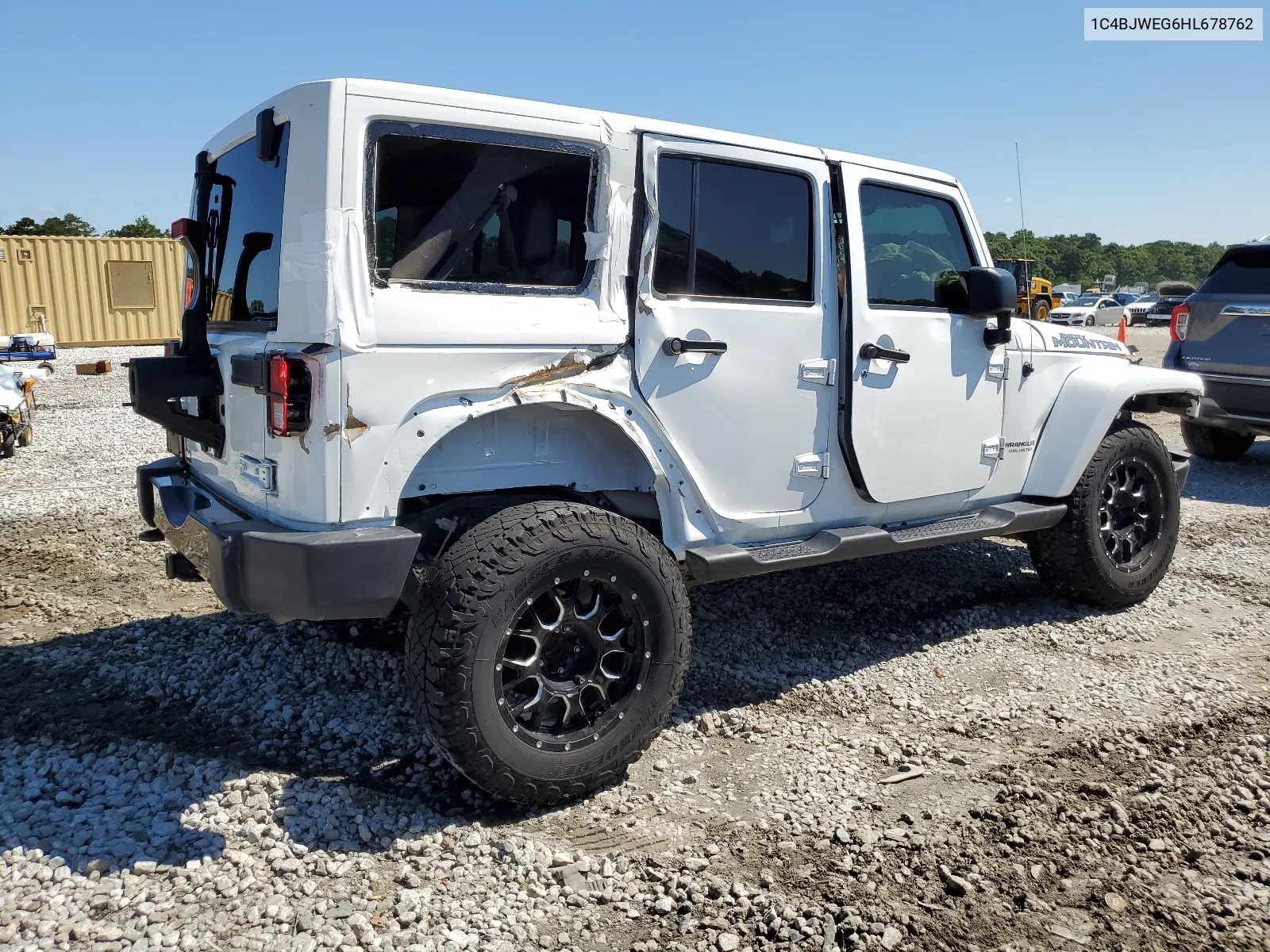 2017 Jeep Wrangler Unlimited Sahara VIN: 1C4BJWEG6HL678762 Lot: 68070334