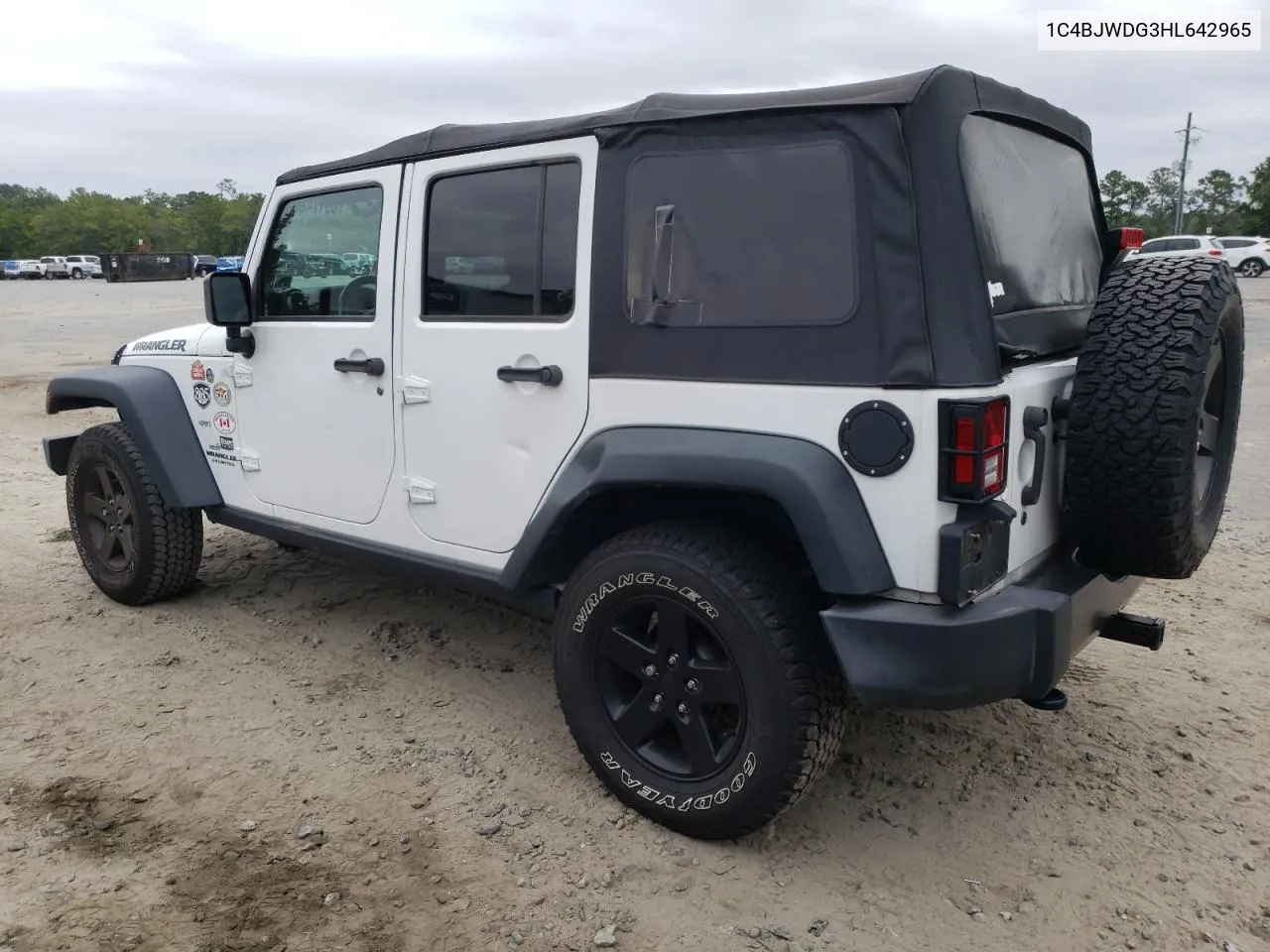 2017 Jeep Wrangler Unlimited Sport VIN: 1C4BJWDG3HL642965 Lot: 69174894