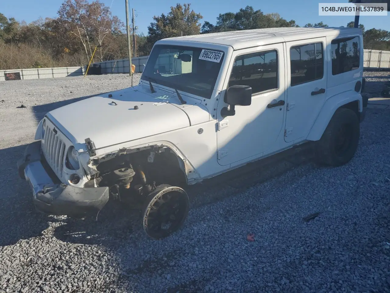 1C4BJWEG1HL537839 2017 Jeep Wrangler Unlimited Sahara