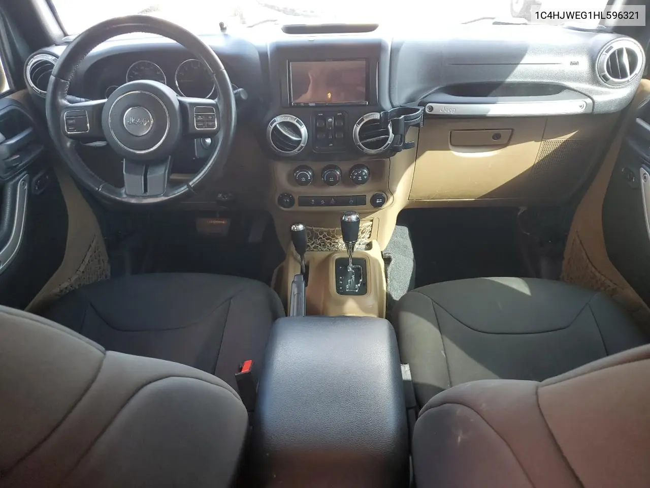 1C4HJWEG1HL596321 2017 Jeep Wrangler Unlimited Sahara