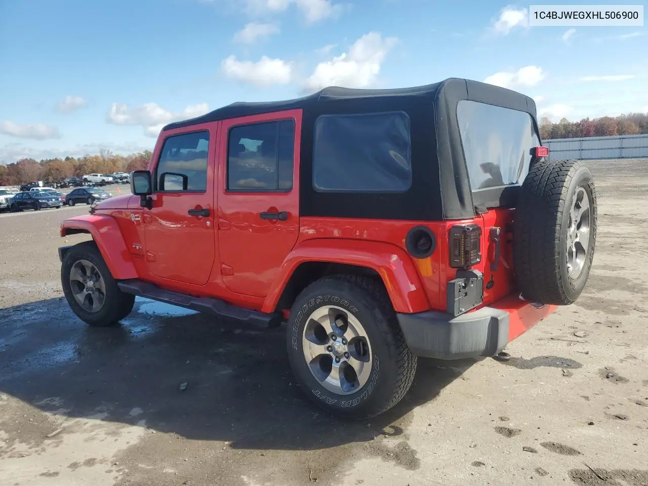 1C4BJWEGXHL506900 2017 Jeep Wrangler Unlimited Sahara