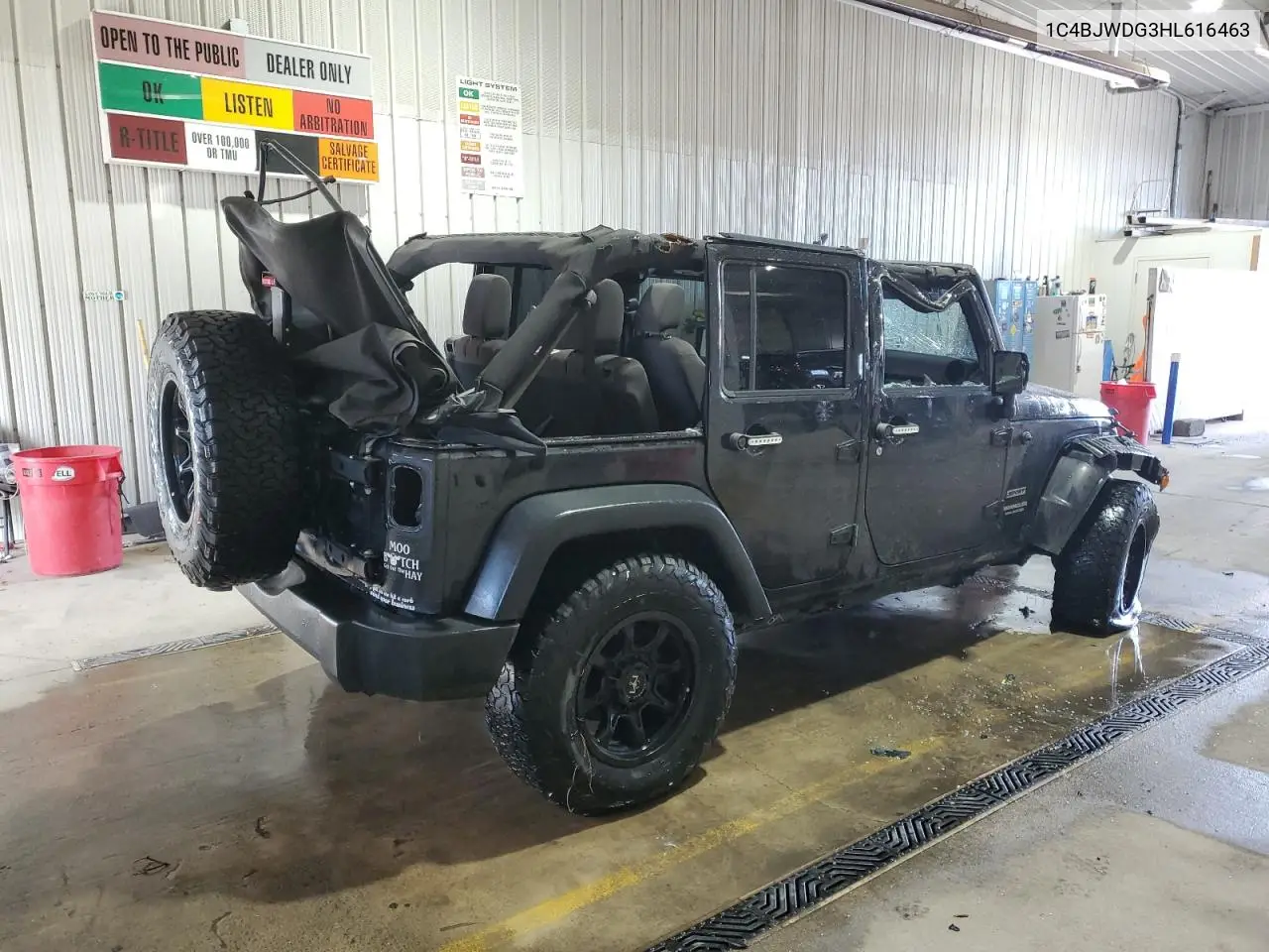 1C4BJWDG3HL616463 2017 Jeep Wrangler Unlimited Sport