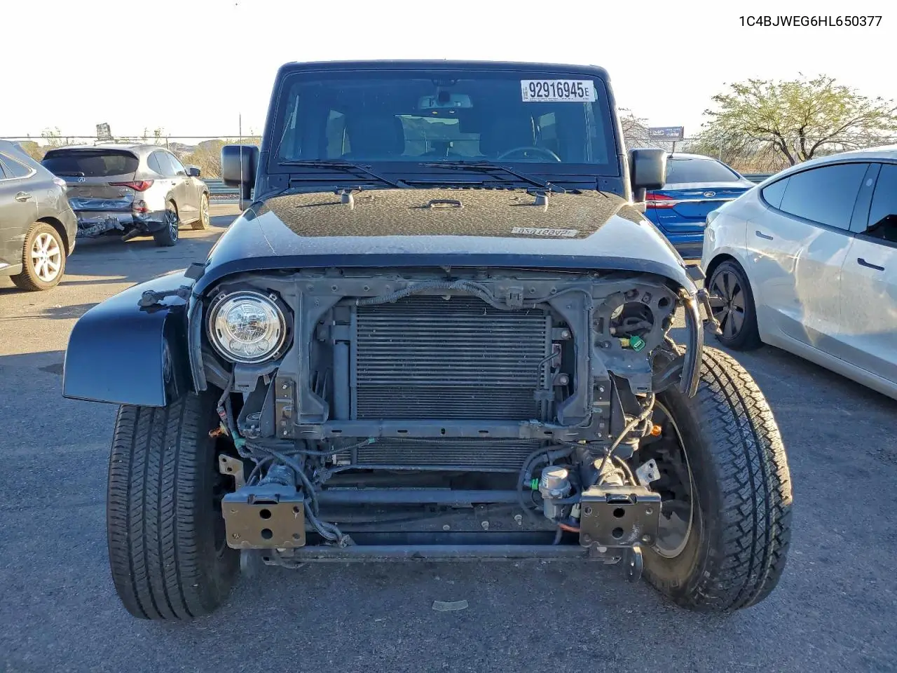 1C4BJWEG6HL650377 2017 Jeep Wrangler Unlimited Sahara
