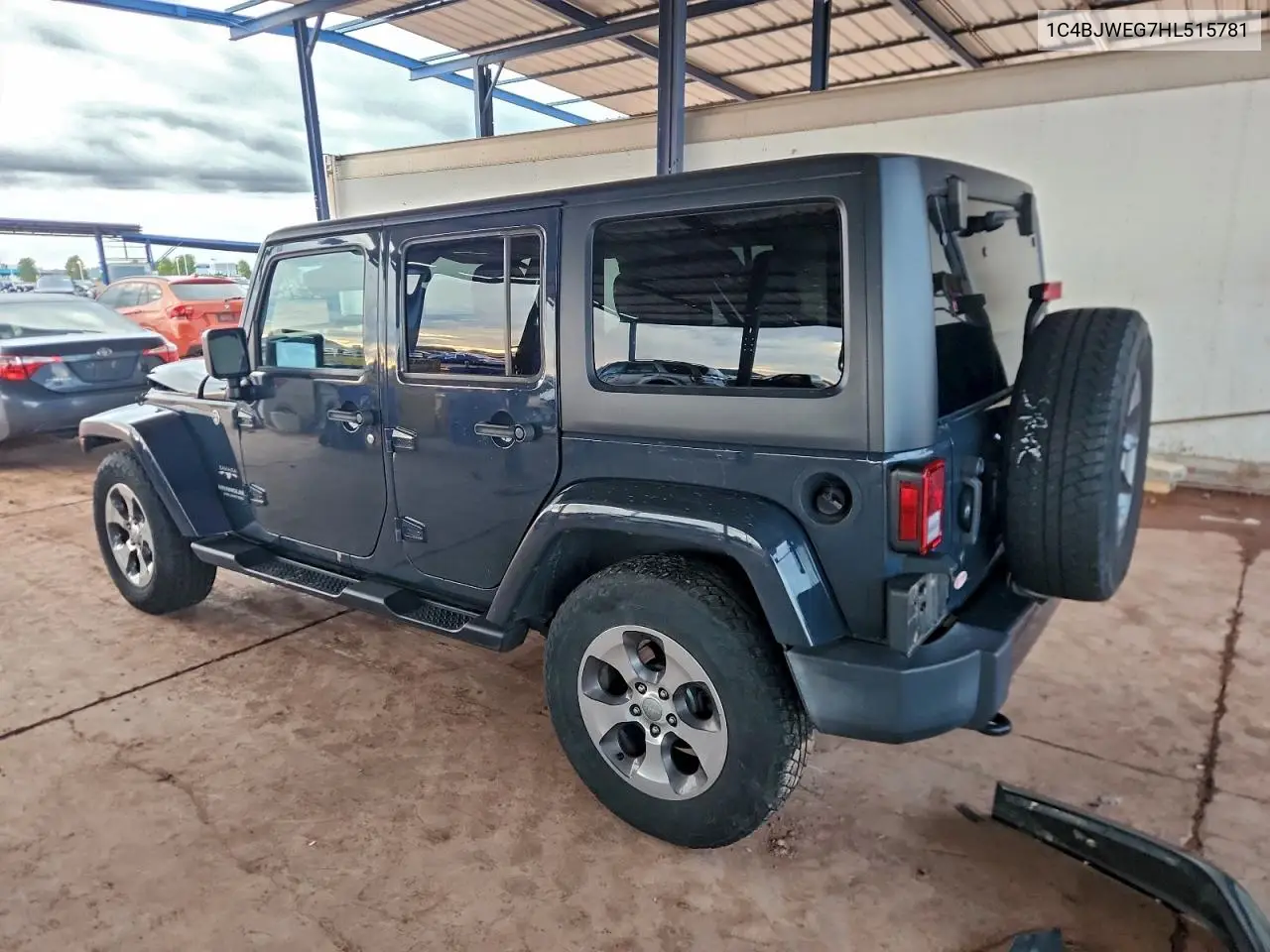 1C4BJWEG7HL515781 2017 Jeep Wrangler Unlimited Sahara