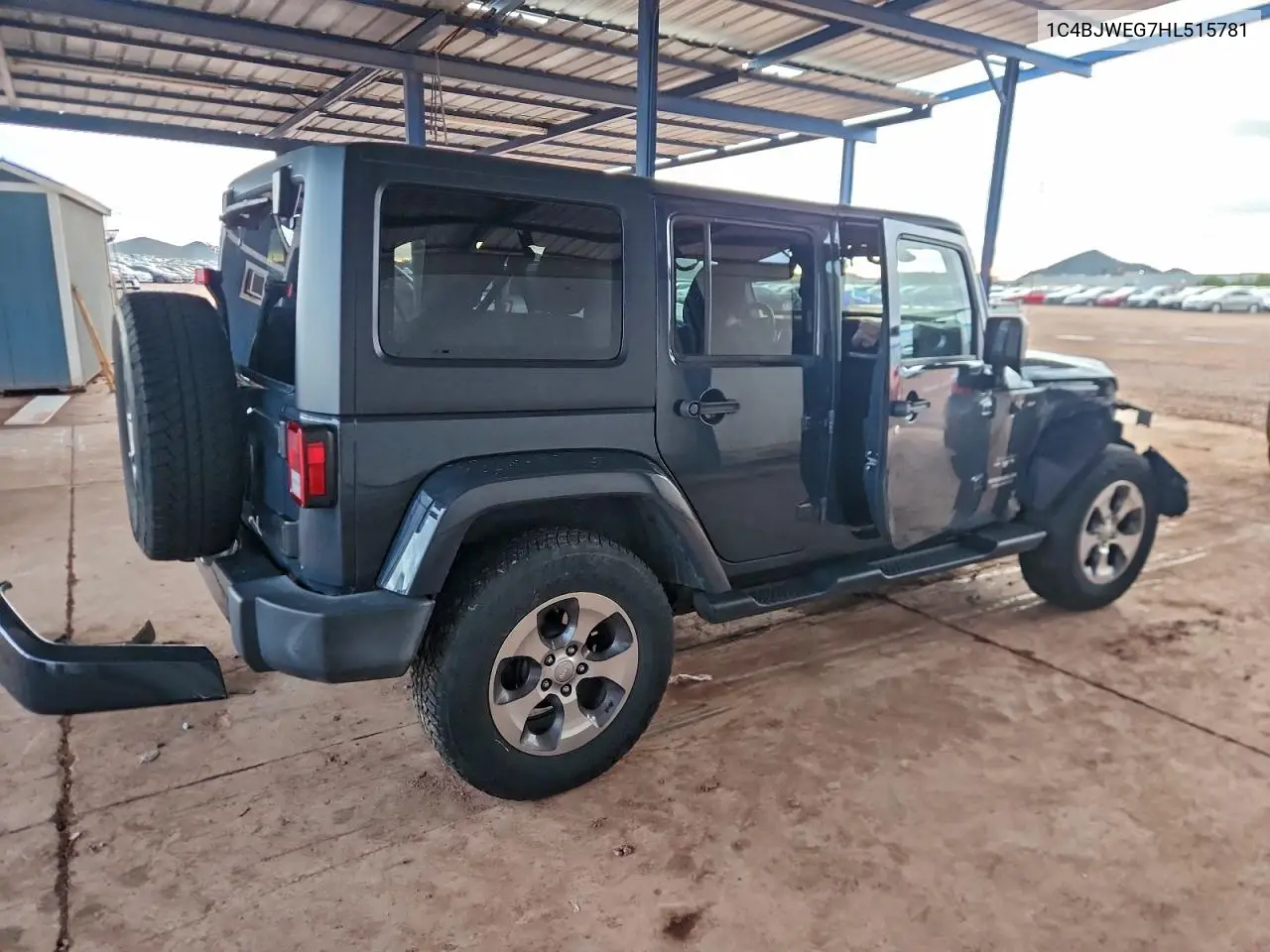 1C4BJWEG7HL515781 2017 Jeep Wrangler Unlimited Sahara