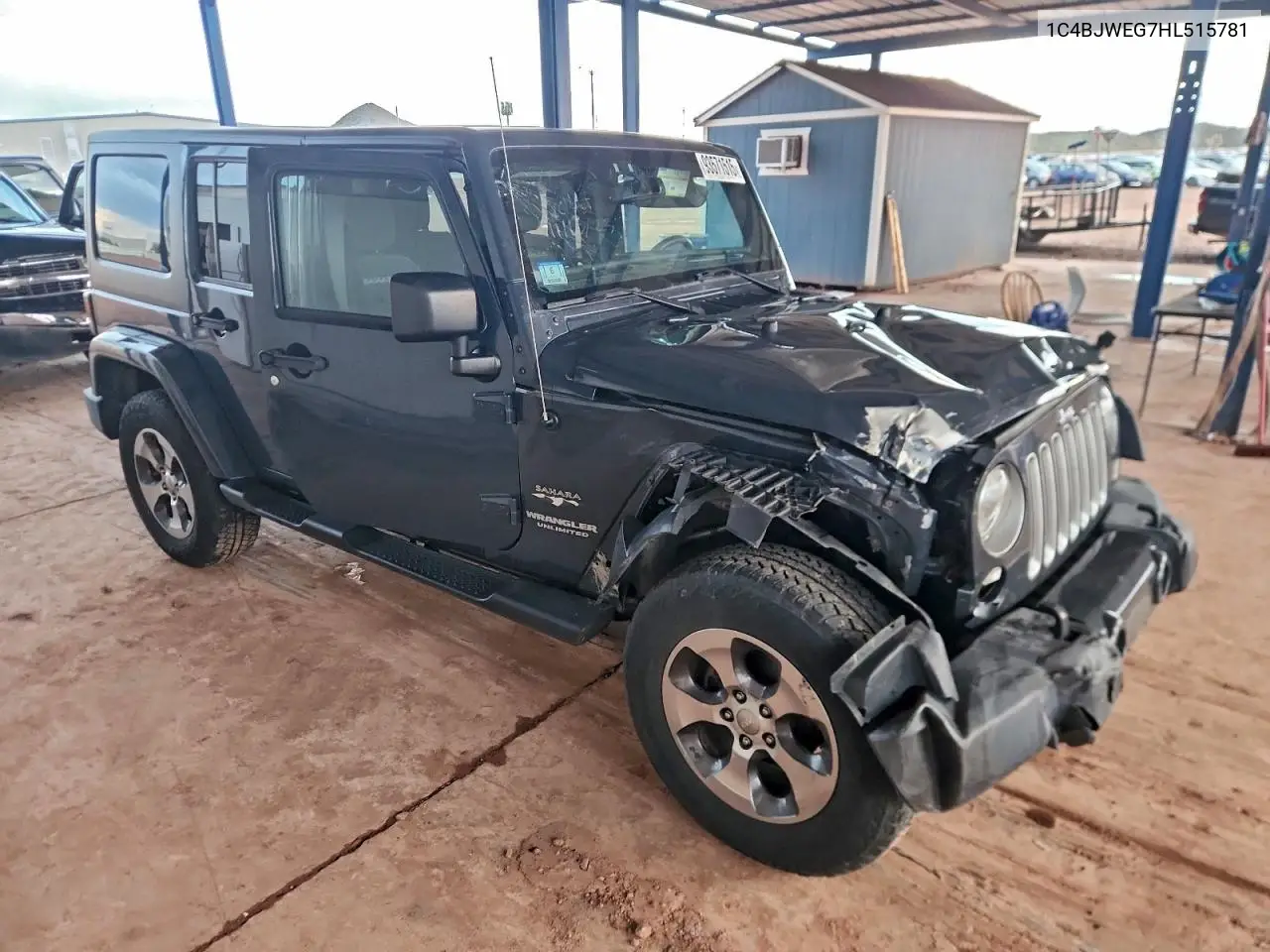 1C4BJWEG7HL515781 2017 Jeep Wrangler Unlimited Sahara
