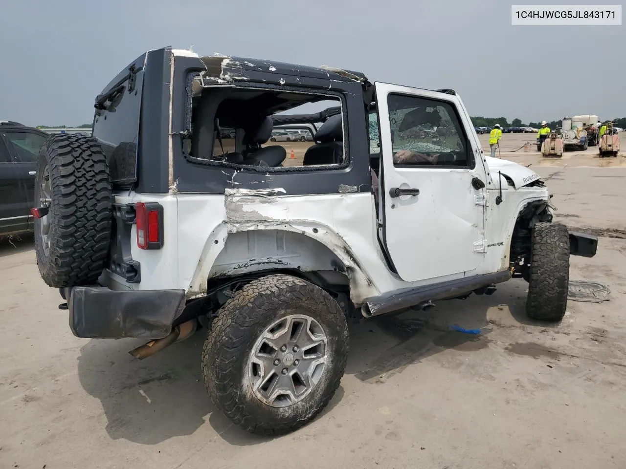 1C4HJWCG5JL843171 2018 Jeep Wrangler Rubicon