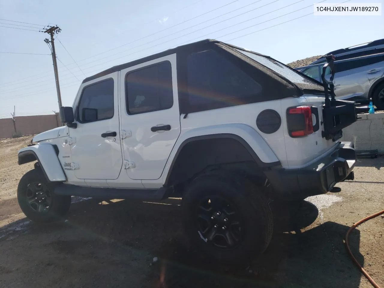 1C4HJXEN1JW189270 2018 Jeep Wrangler Unlimited Sahara