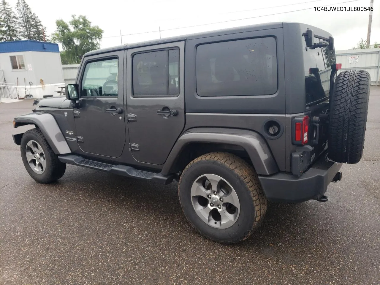 1C4BJWEG1JL800546 2018 Jeep Wrangler Unlimited Sahara