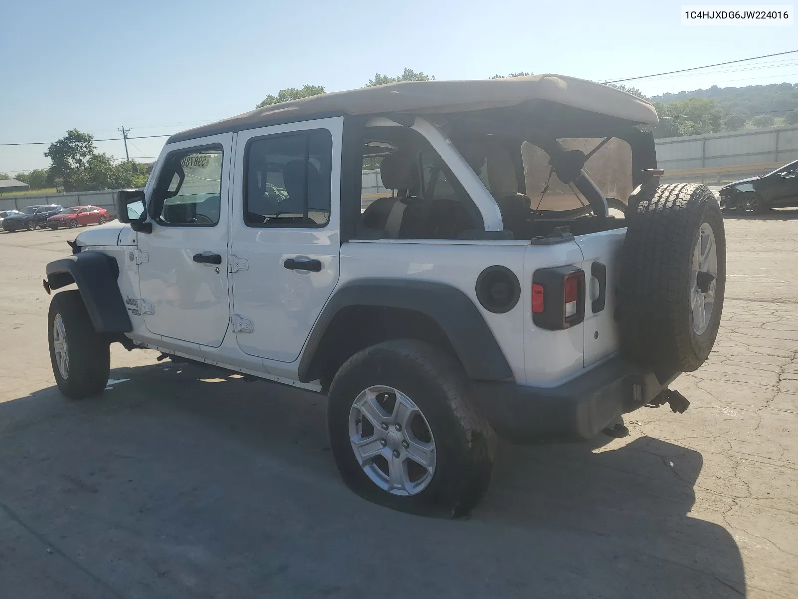 1C4HJXDG6JW224016 2018 Jeep Wrangler Unlimited Sport