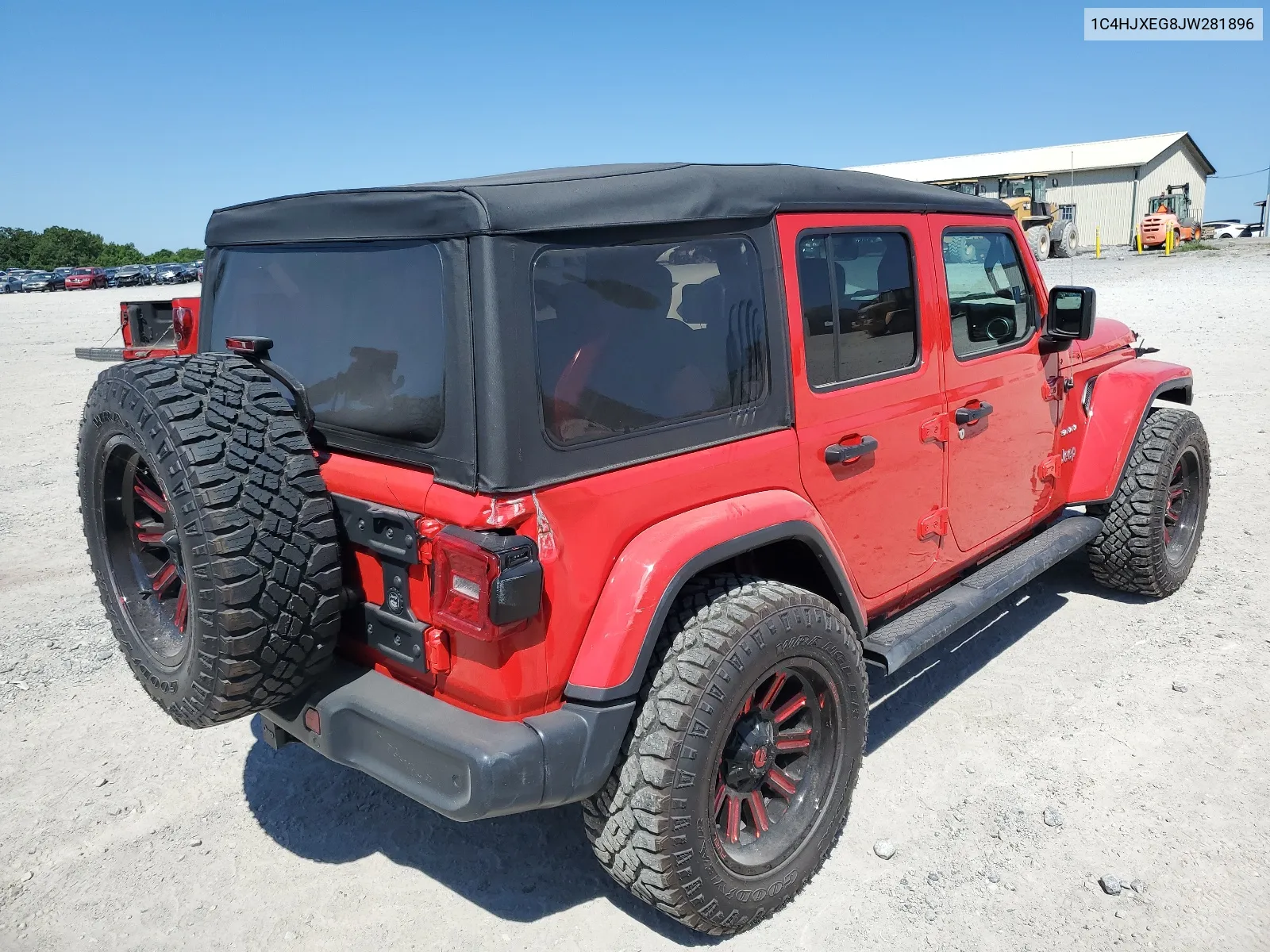 1C4HJXEG8JW281896 2018 Jeep Wrangler Unlimited Sahara