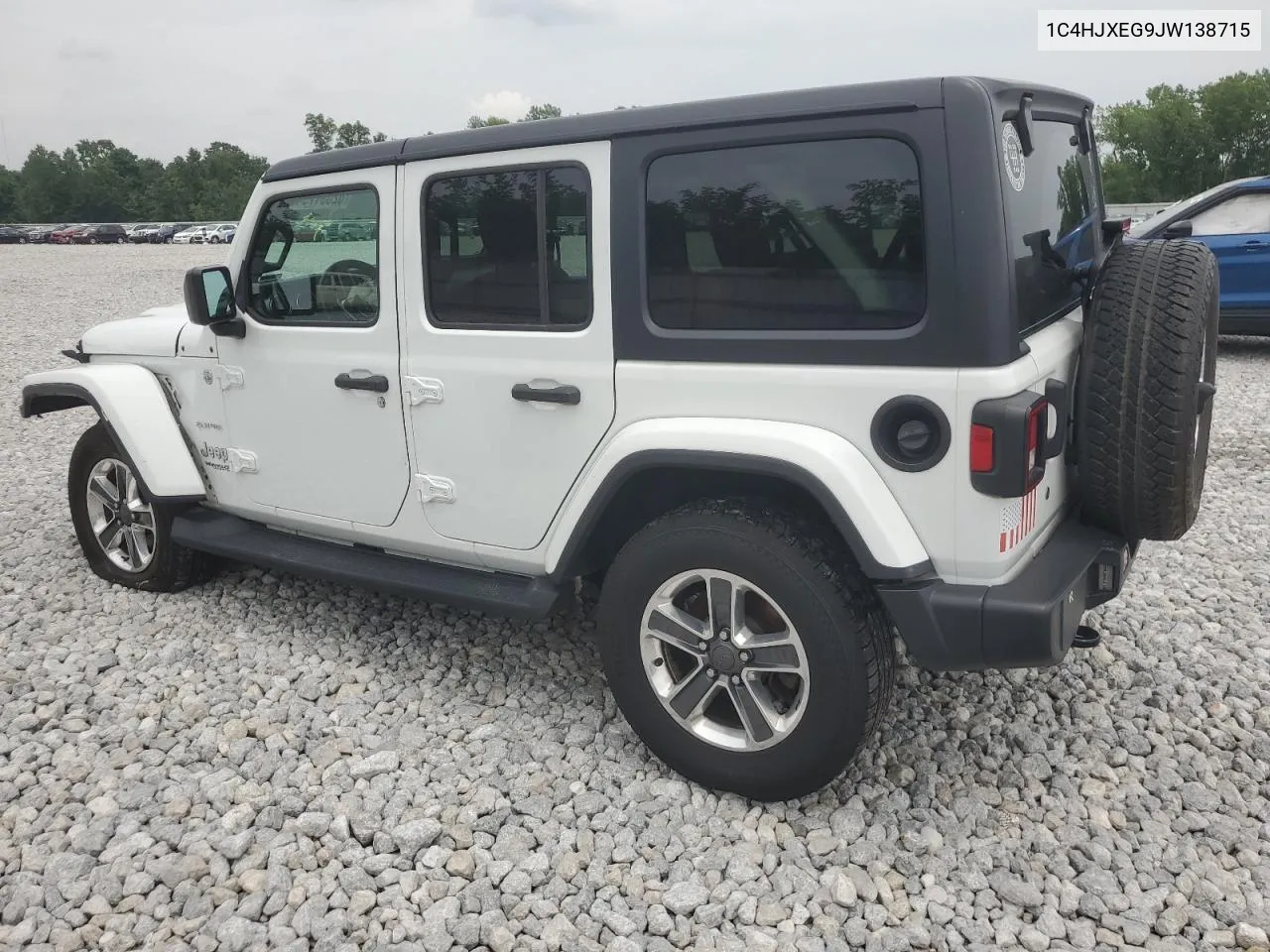 1C4HJXEG9JW138715 2018 Jeep Wrangler Unlimited Sahara