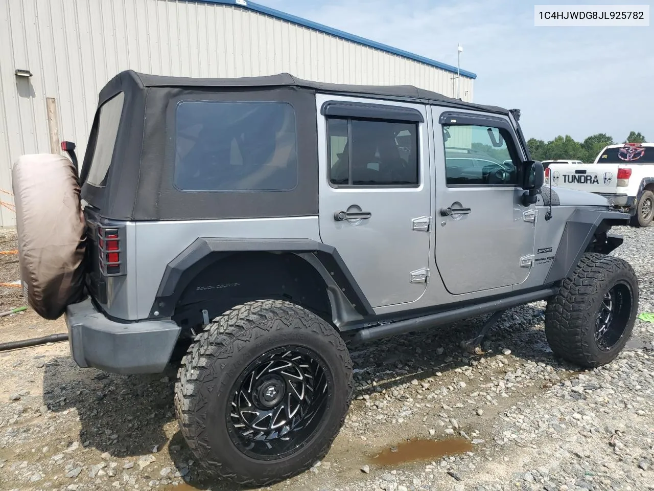 2018 Jeep Wrangler Unlimited Sport VIN: 1C4HJWDG8JL925782 Lot: 65468664