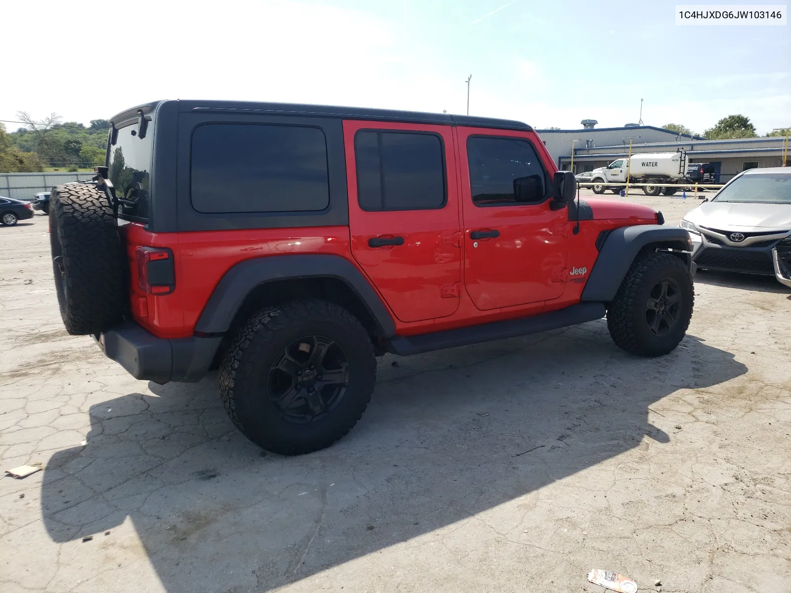 1C4HJXDG6JW103146 2018 Jeep Wrangler Unlimited Sport