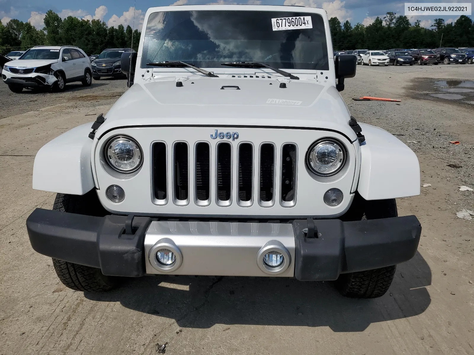 1C4HJWEG2JL922021 2018 Jeep Wrangler Unlimited Sahara