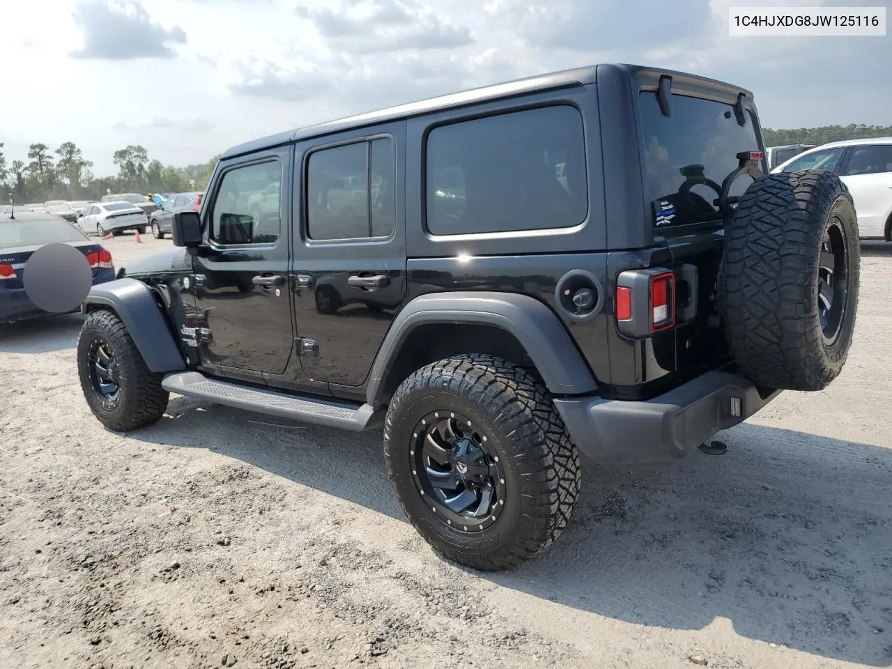 1C4HJXDG8JW125116 2018 Jeep Wrangler Unlimited Sport