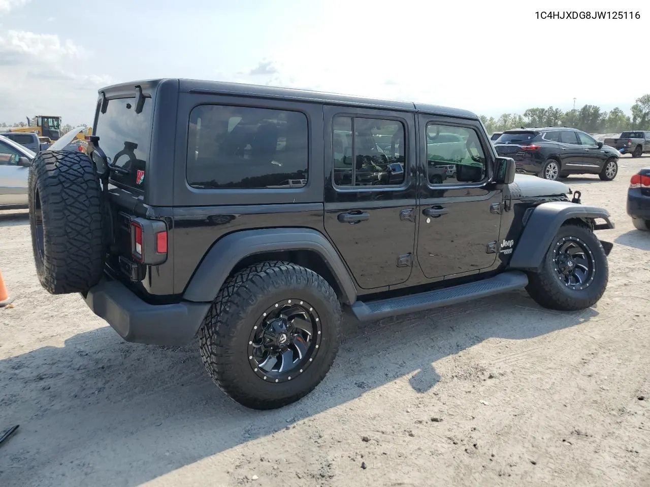 1C4HJXDG8JW125116 2018 Jeep Wrangler Unlimited Sport