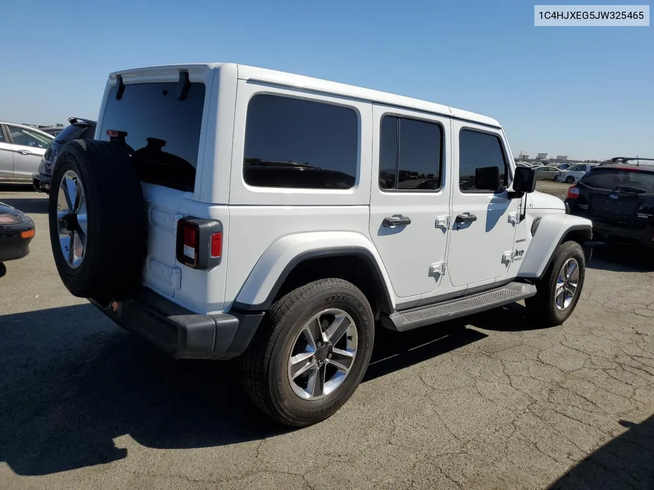 2018 Jeep Wrangler Unlimited Sahara VIN: 1C4HJXEG5JW325465 Lot: 69068894