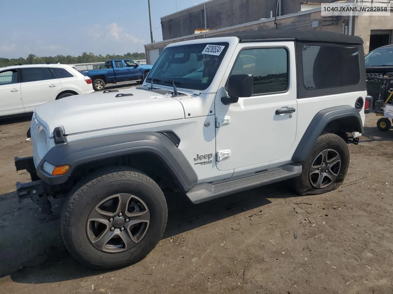 1C4GJXAN5JW282858 2018 Jeep Wrangler Sport