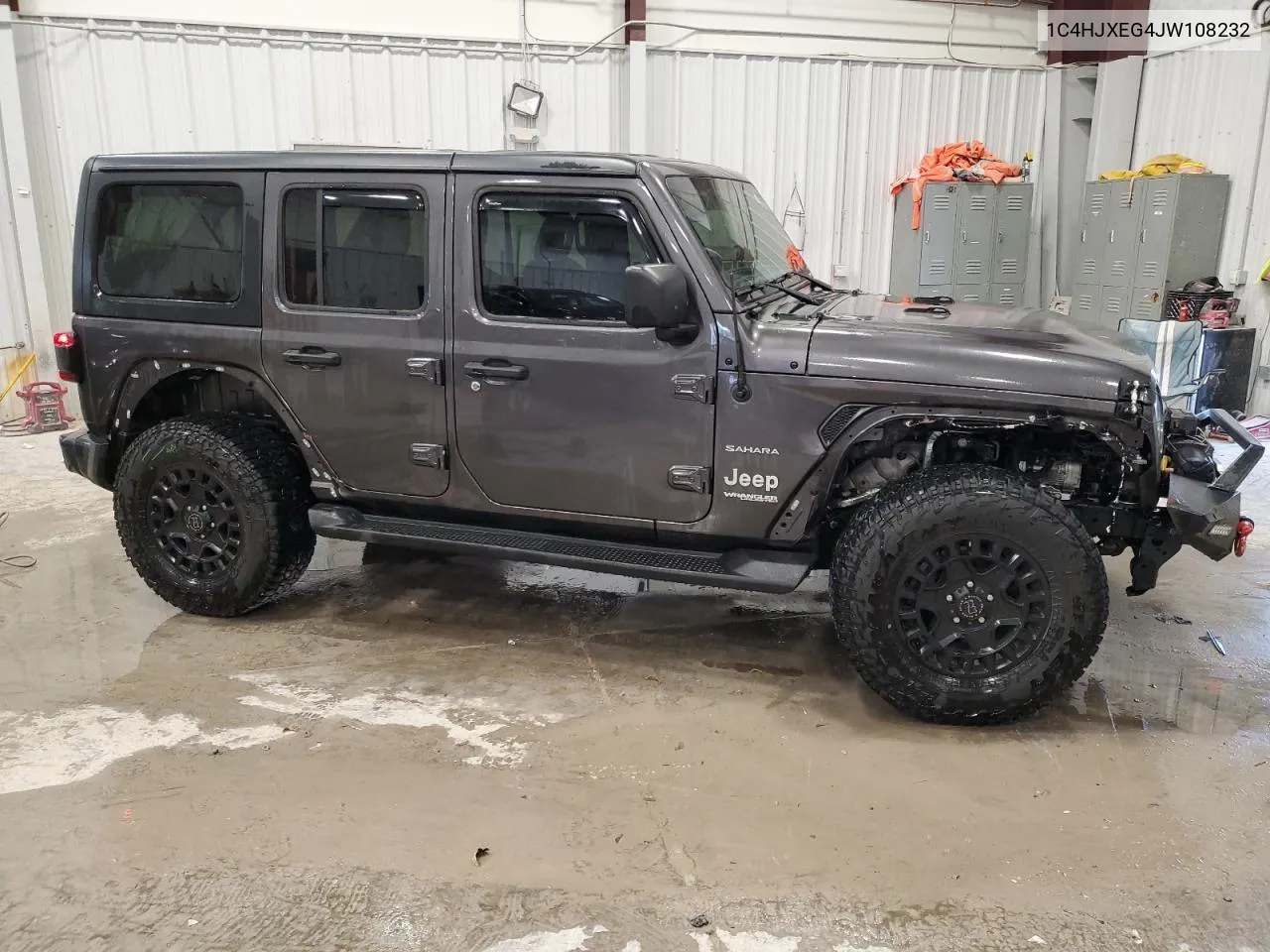 1C4HJXEG4JW108232 2018 Jeep Wrangler Unlimited Sahara