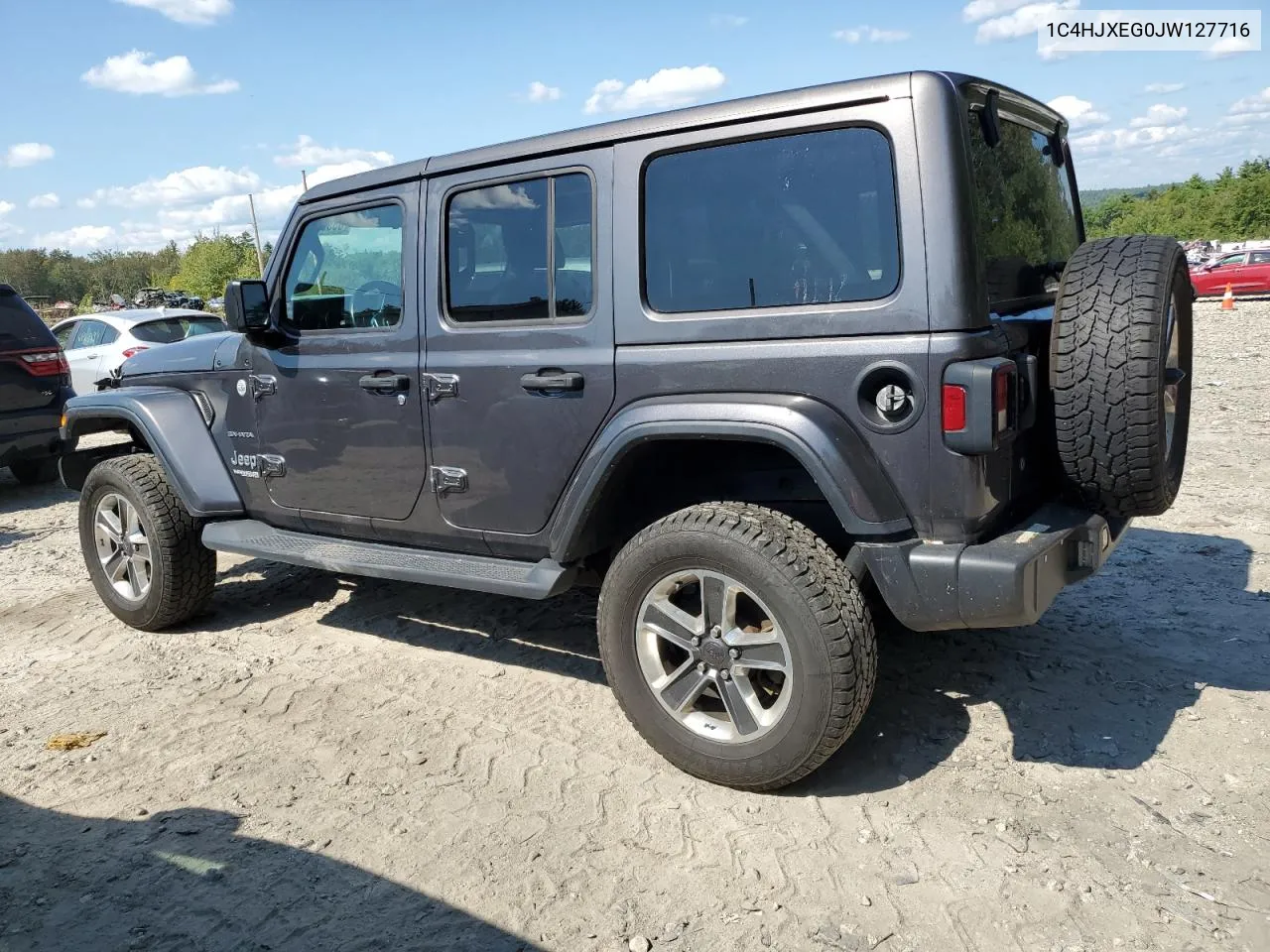 1C4HJXEG0JW127716 2018 Jeep Wrangler Unlimited Sahara