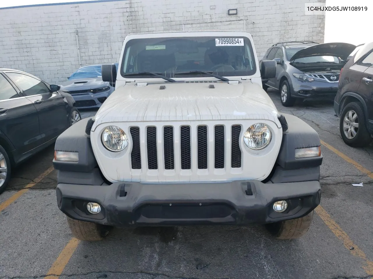 2018 Jeep Wrangler Unlimited Sport VIN: 1C4HJXDG5JW108919 Lot: 70990854