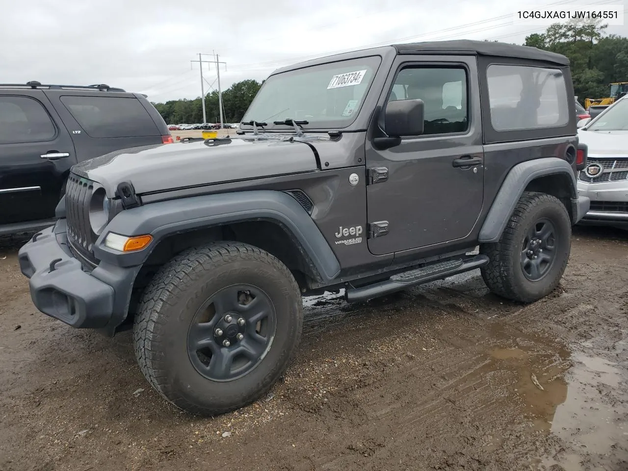 2018 Jeep Wrangler Sport VIN: 1C4GJXAG1JW164551 Lot: 71063734