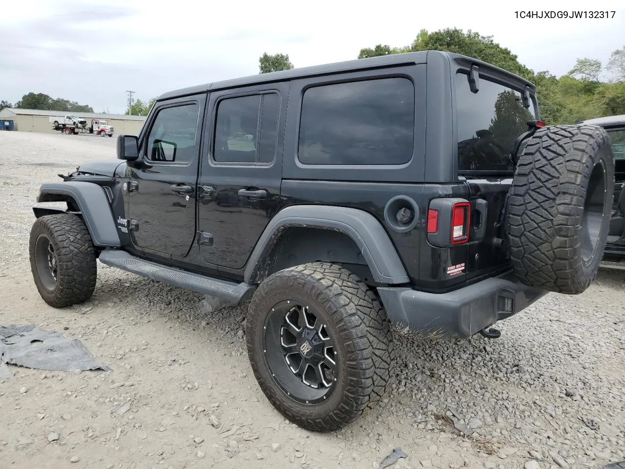 1C4HJXDG9JW132317 2018 Jeep Wrangler Unlimited Sport