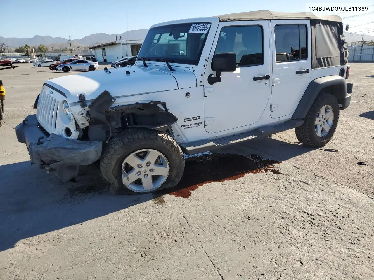 1C4BJWDG9JL811389 2018 Jeep Wrangler Unlimited Sport