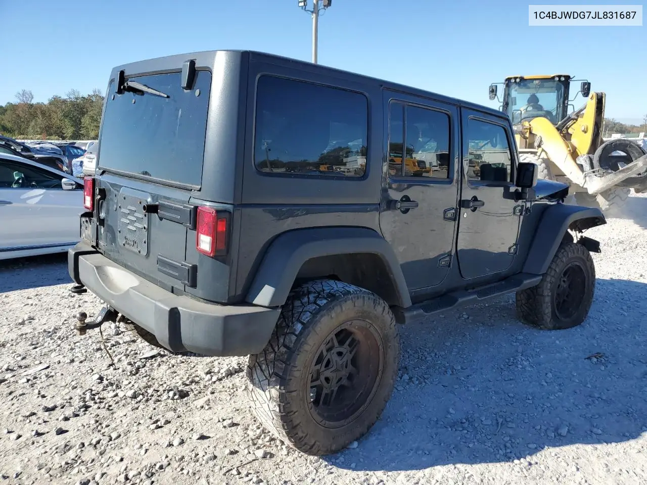1C4BJWDG7JL831687 2018 Jeep Wrangler Unlimited Sport