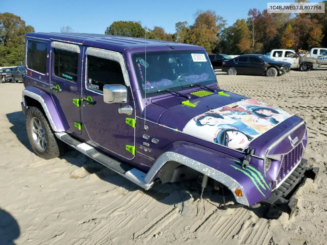 1C4BJWEG7JL807758 2018 Jeep Wrangler Unlimited Sahara