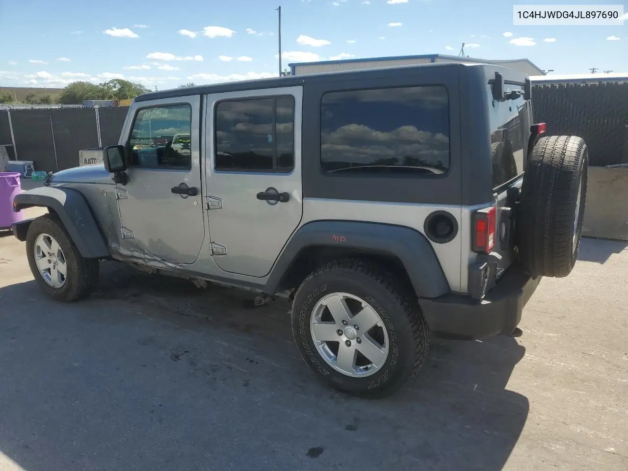 1C4HJWDG4JL897690 2018 Jeep Wrangler Unlimited Sport