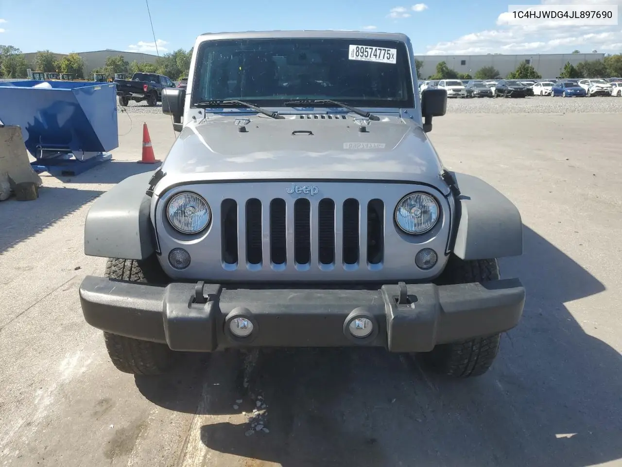 1C4HJWDG4JL897690 2018 Jeep Wrangler Unlimited Sport