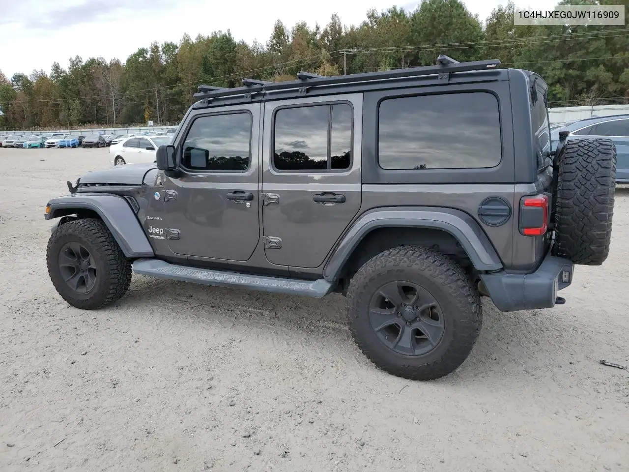1C4HJXEG0JW116909 2018 Jeep Wrangler Unlimited Sahara