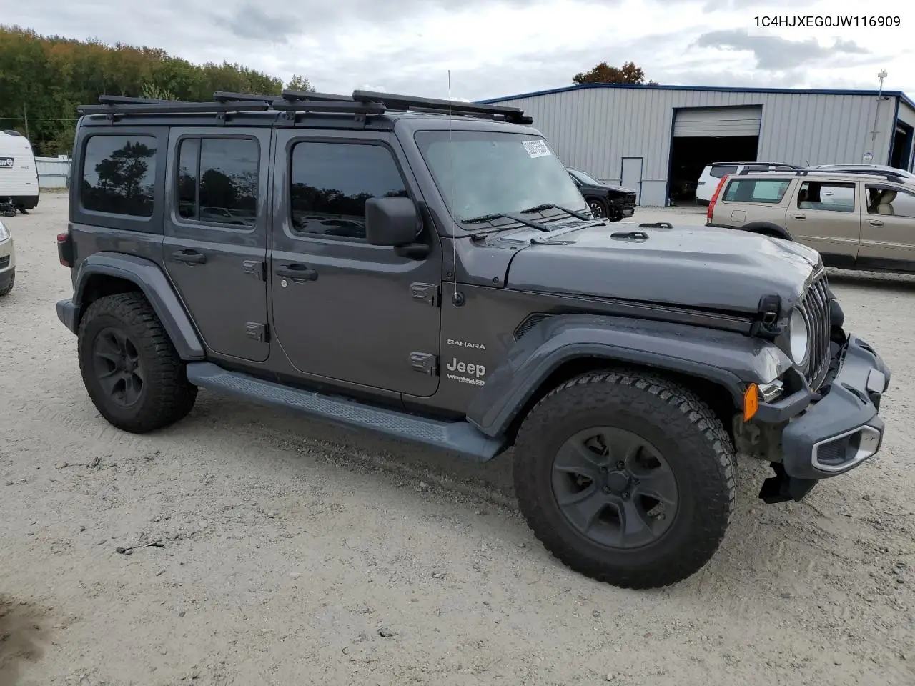 1C4HJXEG0JW116909 2018 Jeep Wrangler Unlimited Sahara