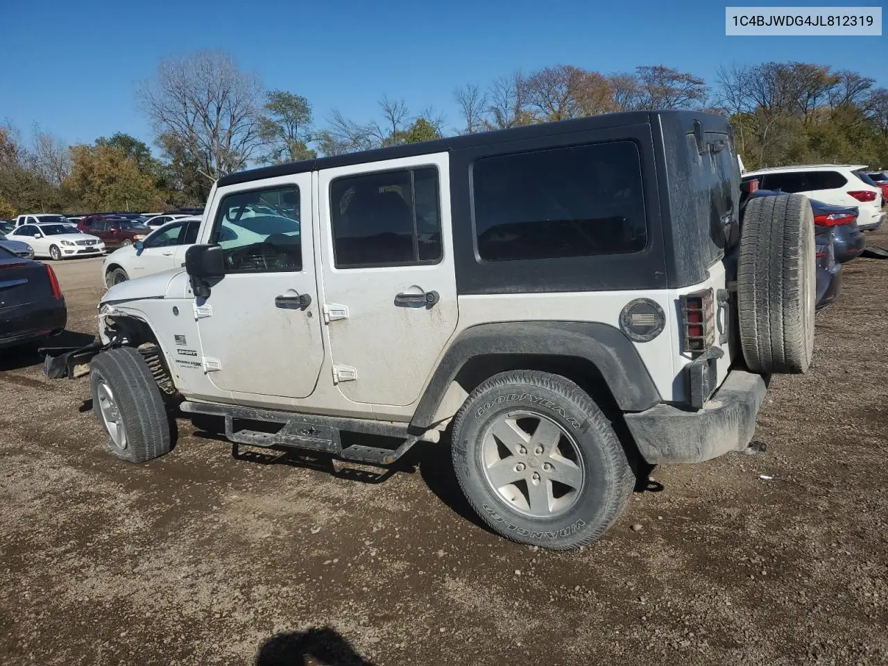 1C4BJWDG4JL812319 2018 Jeep Wrangler Unlimited Sport