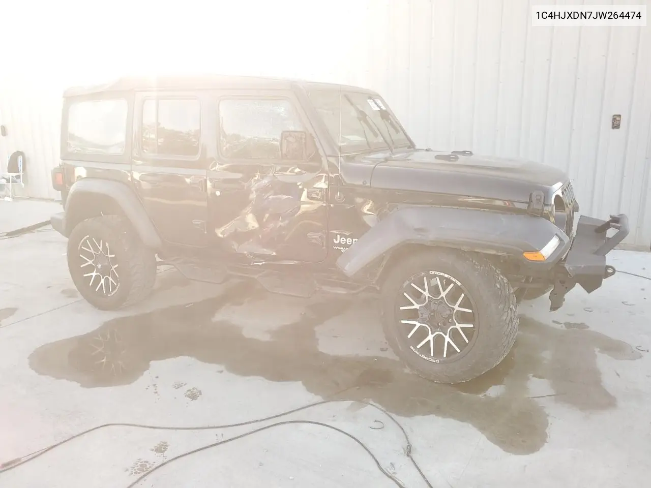 1C4HJXDN7JW264474 2018 Jeep Wrangler Unlimited Sport