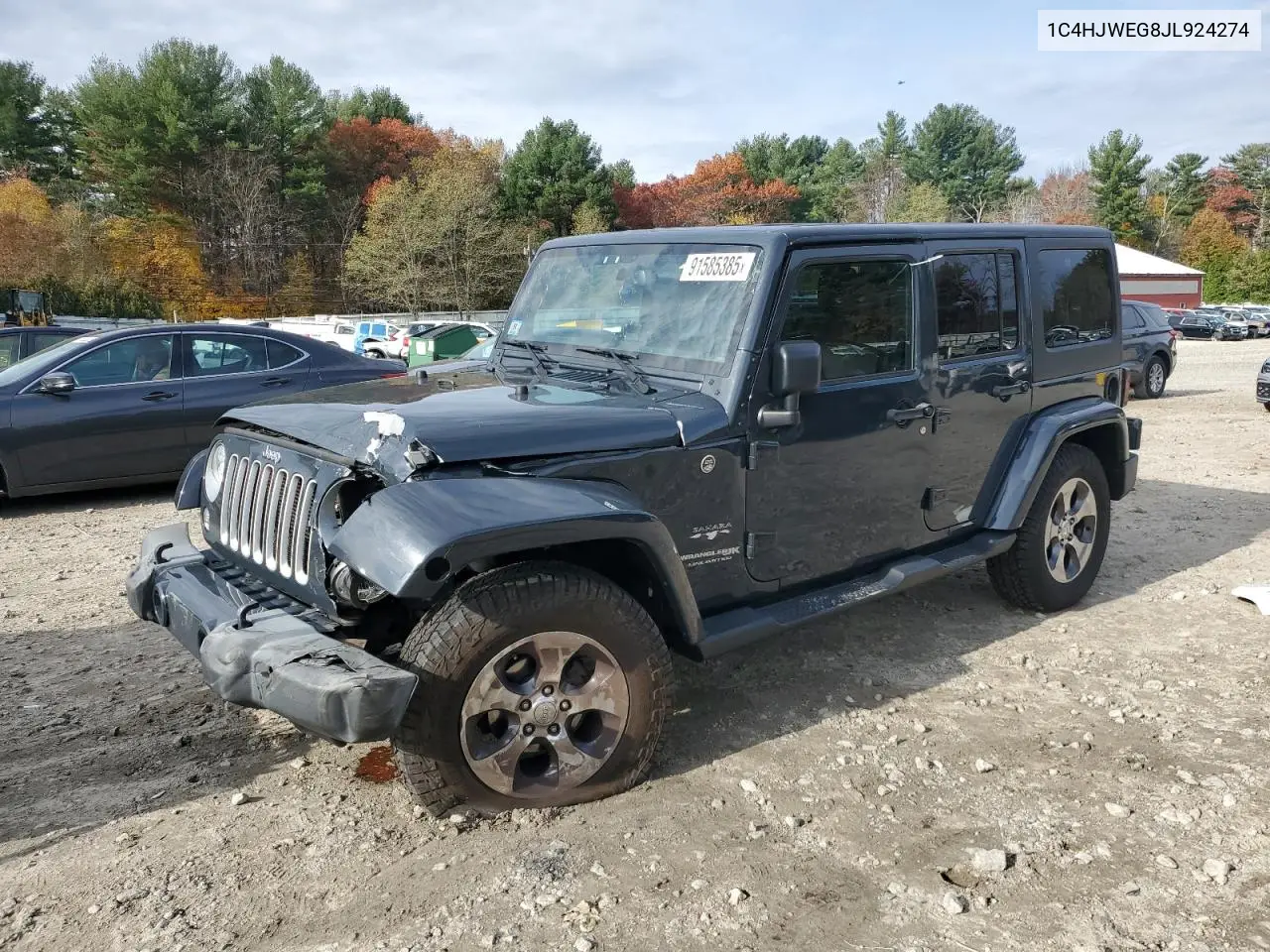 1C4HJWEG8JL924274 2018 Jeep Wrangler Unlimited Sahara