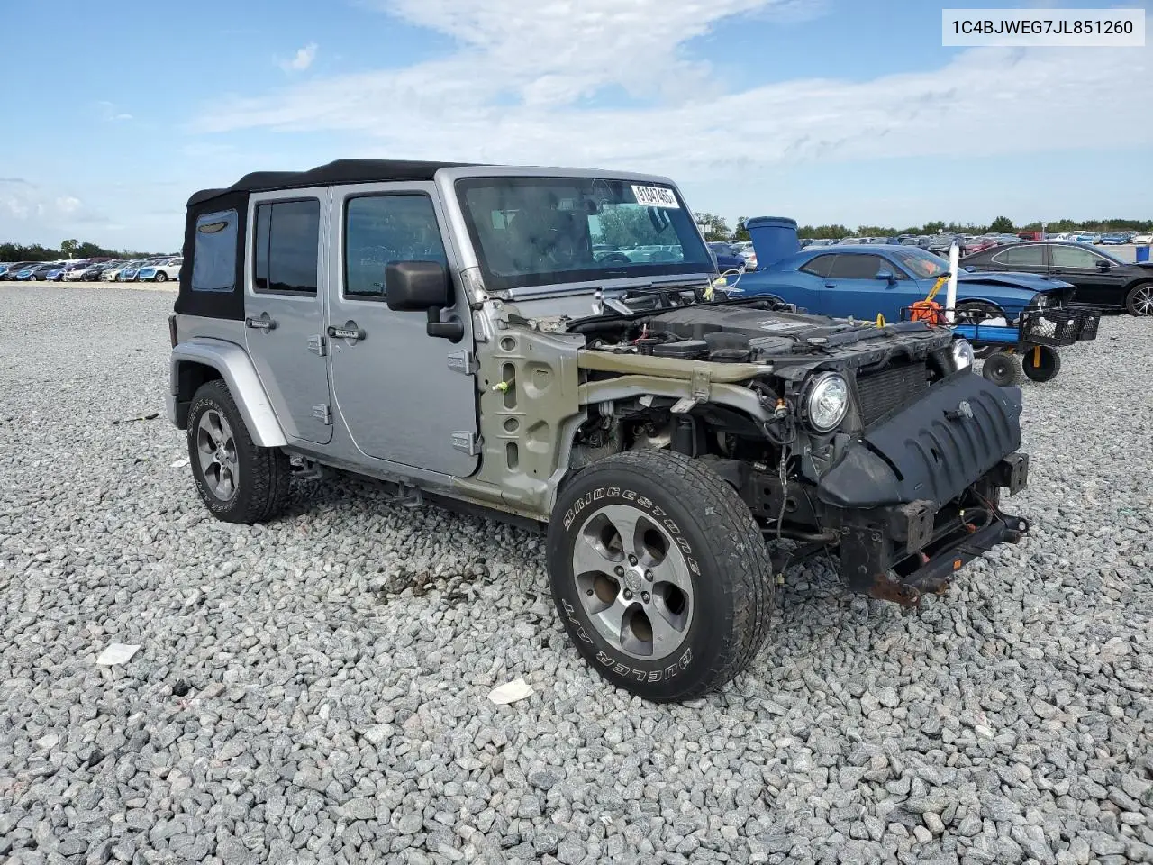 1C4BJWEG7JL851260 2018 Jeep Wrangler Unlimited Sahara