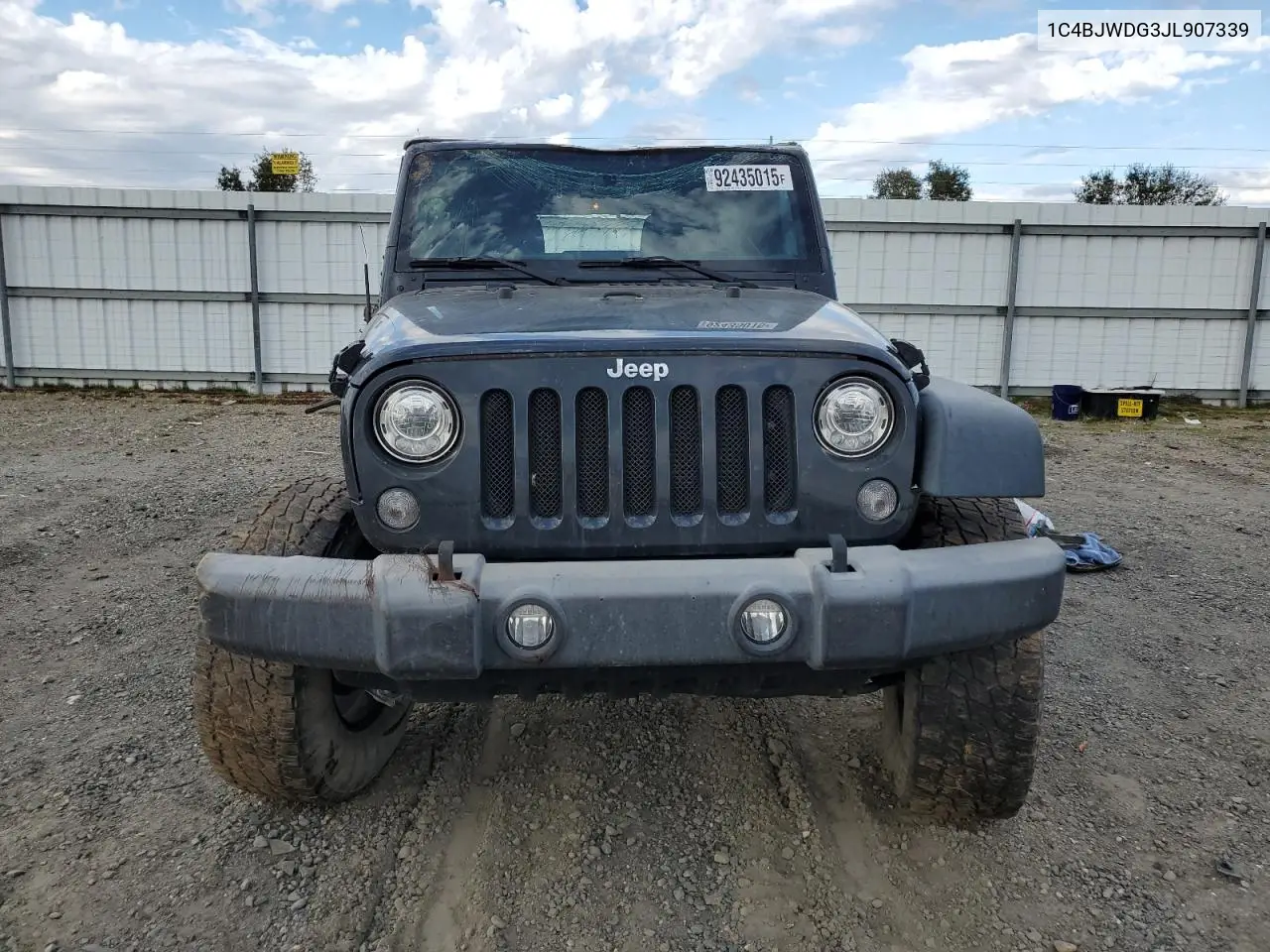 1C4BJWDG3JL907339 2018 Jeep Wrangler Unlimited Sport